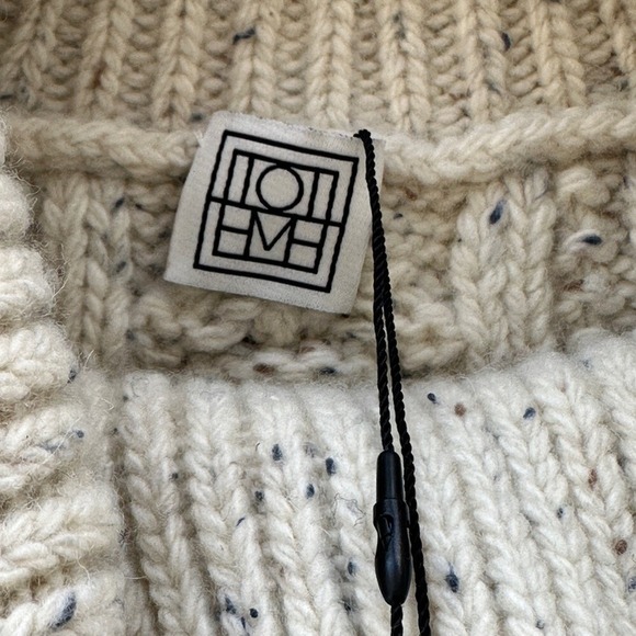 Toteme Cropped Cable Knit Turtleneck Sweater Off White Cream Chunky Quiet Luxury - Picture 5 of 13